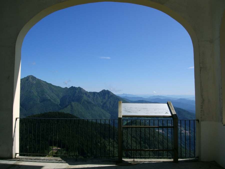 Veduta delle Alpi Biellesi da San Bernardo